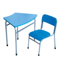 Silla y mesa redonda para niños